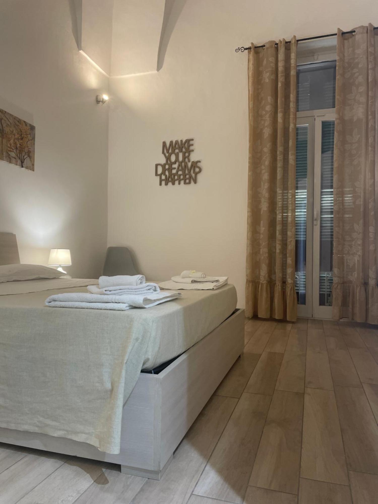 O' Sole Mio Rudiae Rooms Lecce Exterior foto